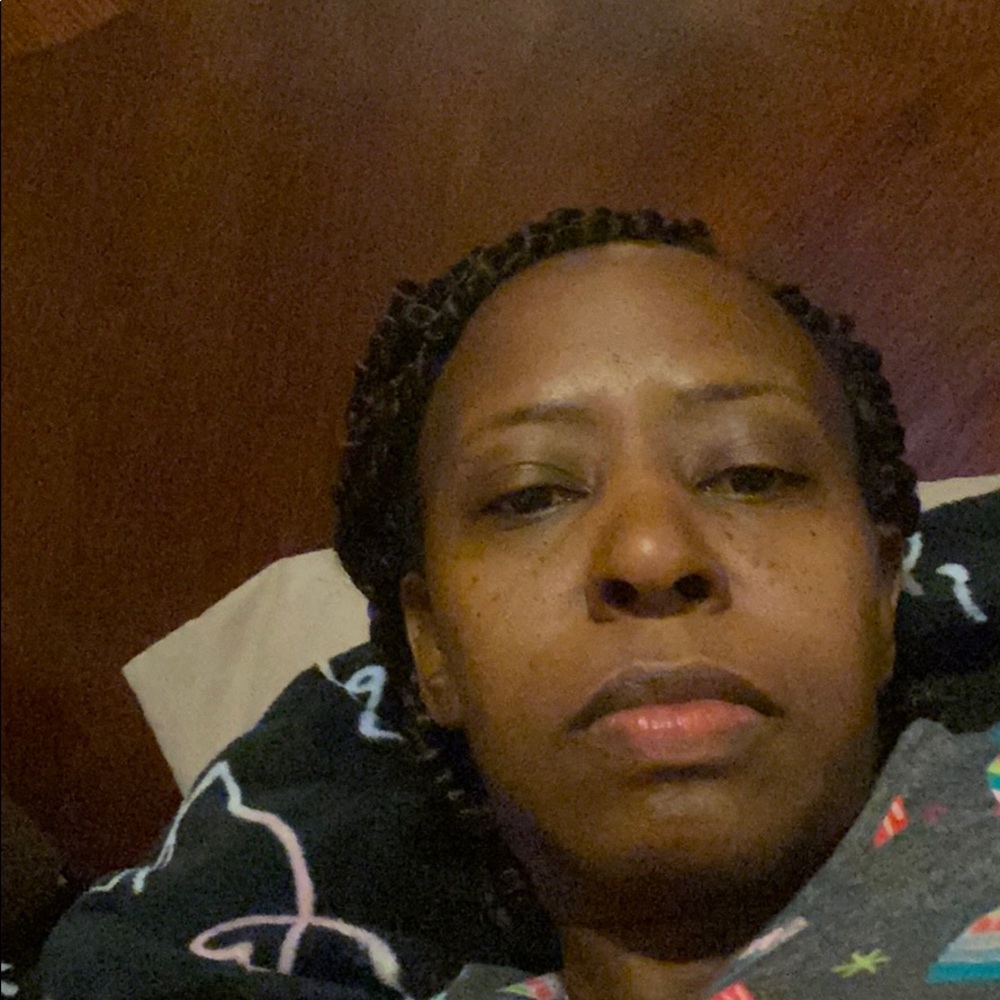 Meet your Posher, Twila